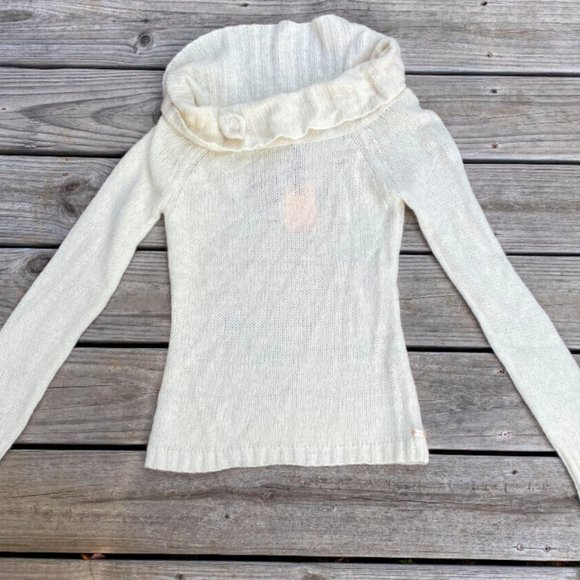 American Eagle Outfitters Cream Wide Neck Collar w/Flower Sweater Size XL NWT - Picture 1 of 11